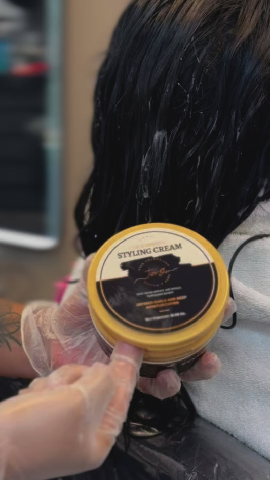Curls Defining Styling Cream